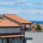1 Bedroom Awesome Apartment In Rovinj *